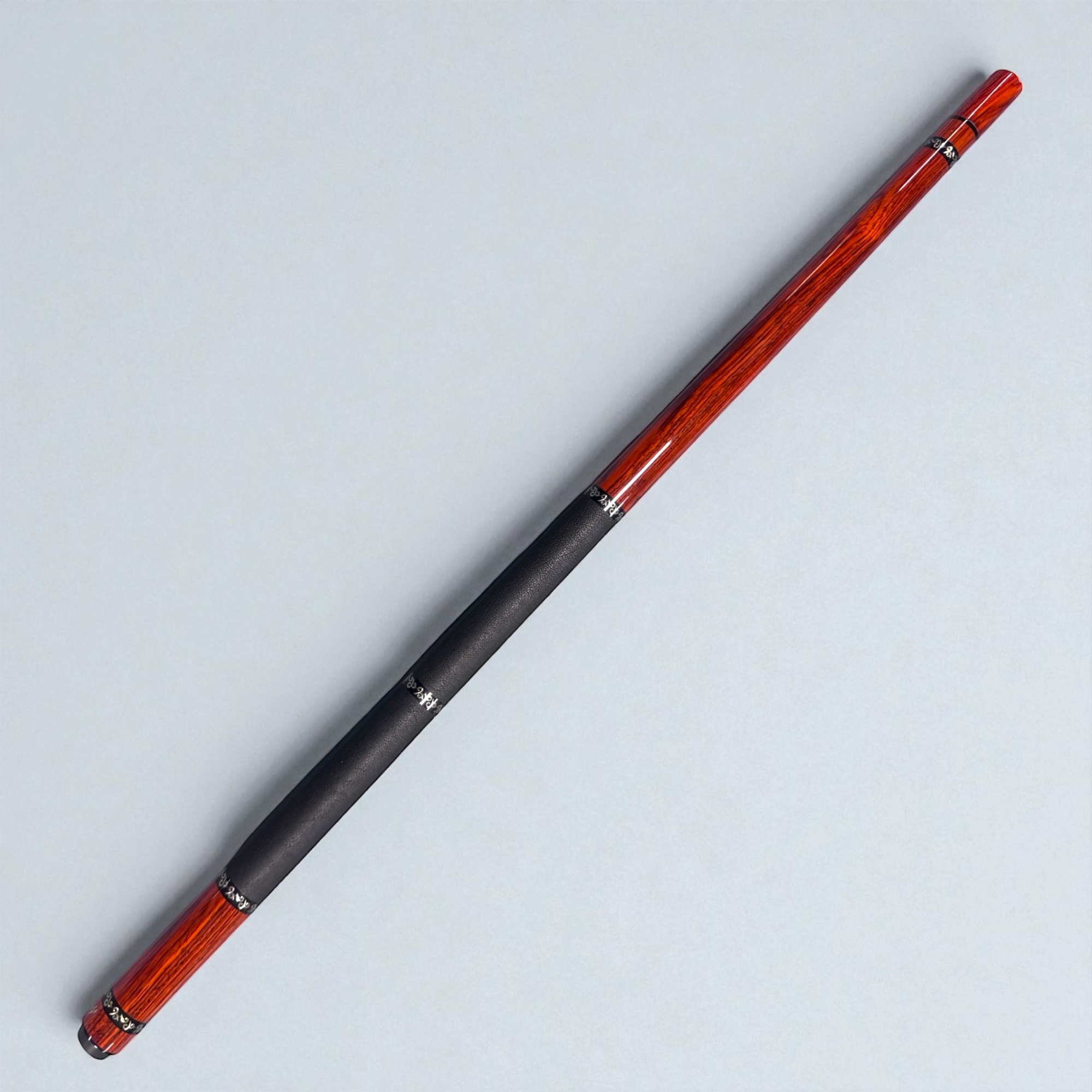 Yi 翼 CUSTOM CUE  #Cocobolo / Straight Model / 牛黒革巻シングルハンドル